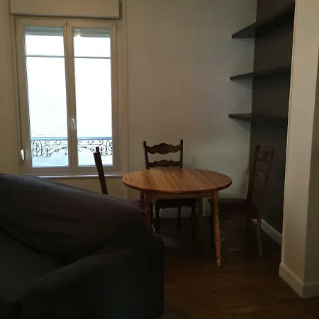 Appartamento Centre Ville De Reims. F2 Reims